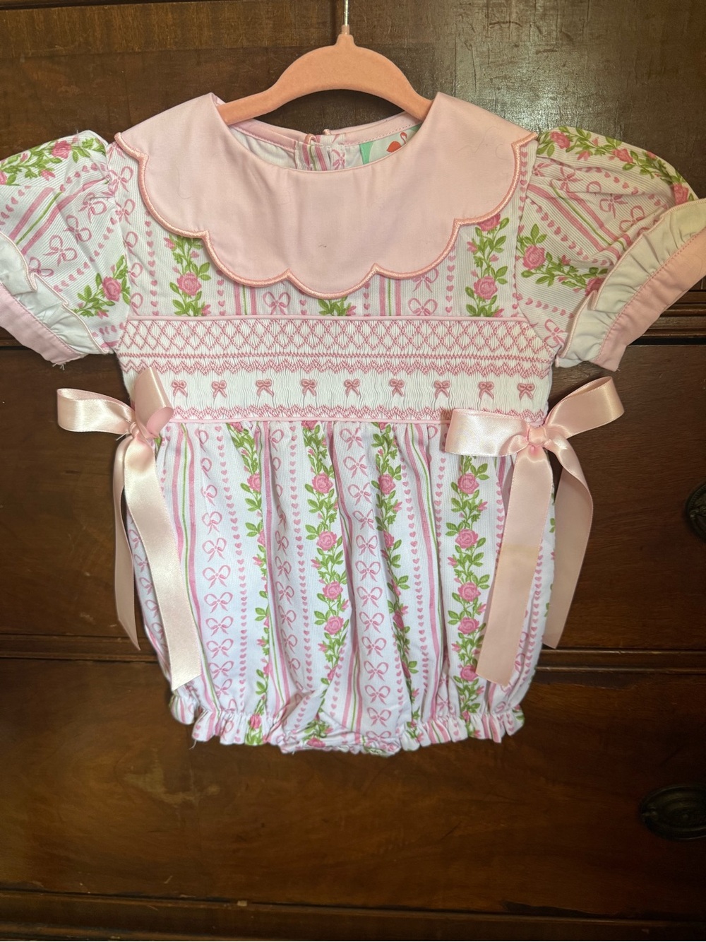 Smocked Flamingo Bow bubble